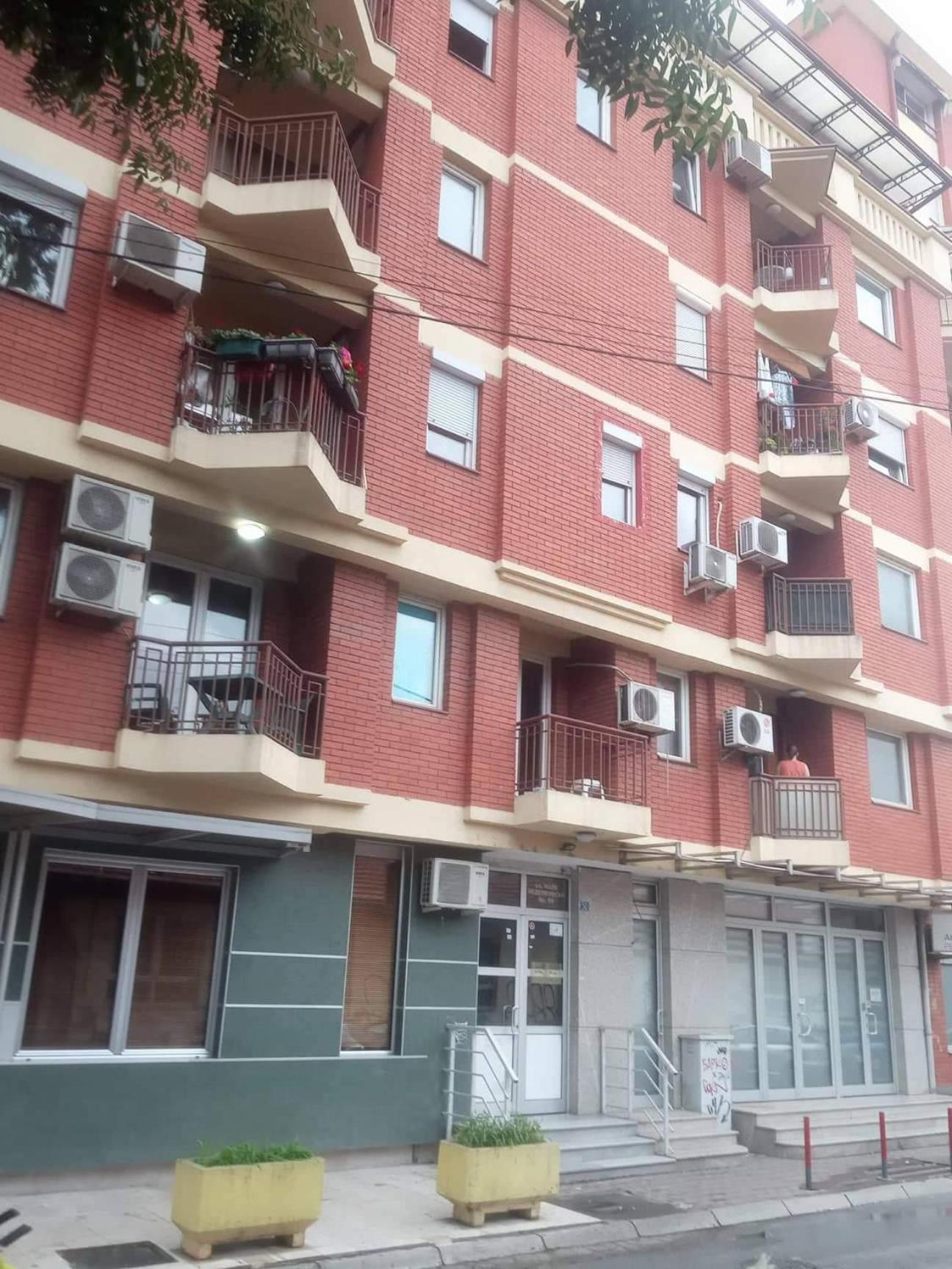 Iv2020 Apartment Üsküp Dış mekan fotoğraf